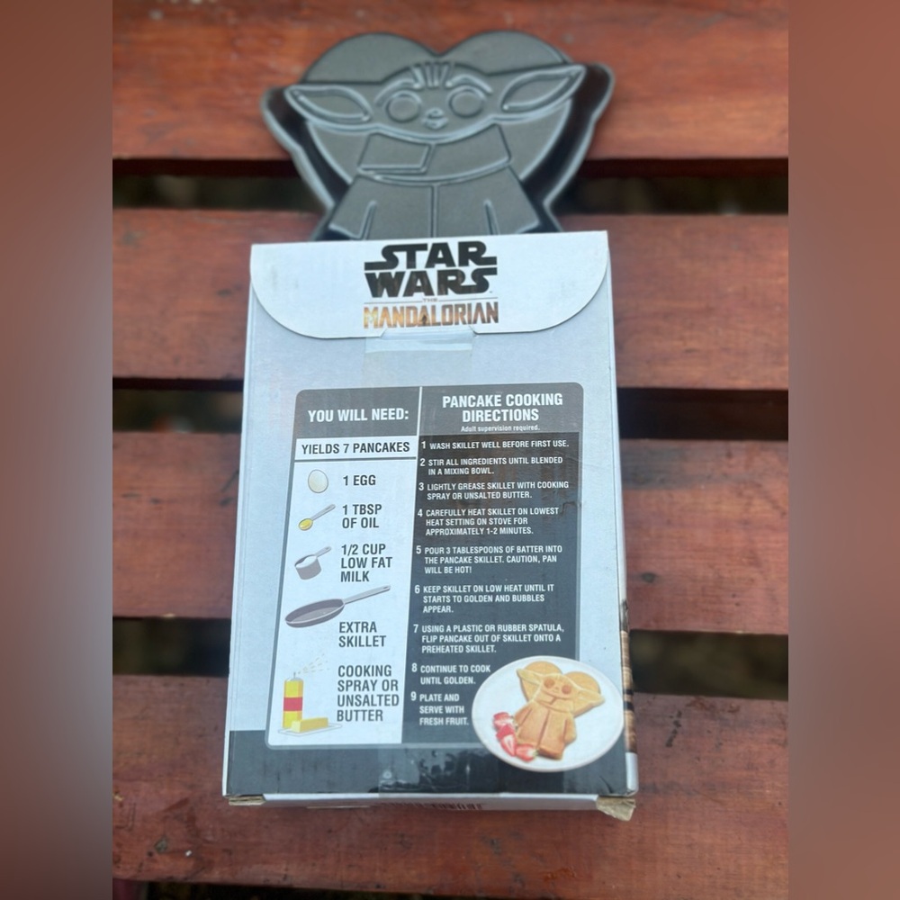 SOLD- Star Wars The Mandalorian Pancake Kit Includes Pancake Mix - Picture 7 of 9